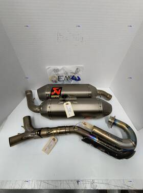 Akrapovic S-h2met8-qta Evolution Line Exhaust Silencer 2014-2015 Honda Crf250 R / Rx
