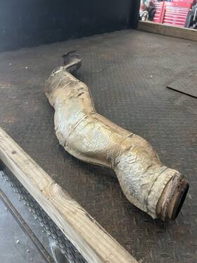 Ford F5ta-6n646be 7.3l Power Stroke Factory Down Pipe