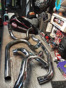 Harley-davidson 65450-77 Xlcr 1000 Cafe Racer Exhaust Left And Right Pipe Heat Shield 78