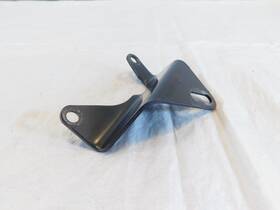 Harley-davidson 65988-07 Touring Road King And Electra Glide Starter / Exhaust Pipe Bracket