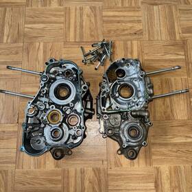 11100-ksc-671 Honda 2006 Crf250x Engine Center Cases Crankcase L And R 2004-2017 Bottom End Crf 250x