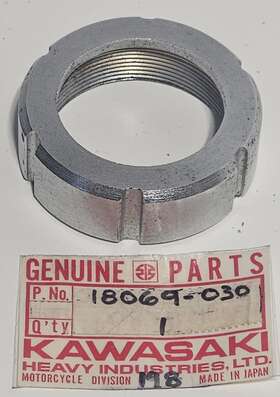 18069-030 Kawasaki 1 Nos 1967-1969 120 C2ss C2tr Roadrunner Exhuast Pipe Clamp Nut Oem New