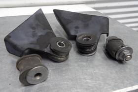 T2200213 Triumph 17 Bonneville T120 Exhaust Rear Muffler Support Brackets Rubber Dampers